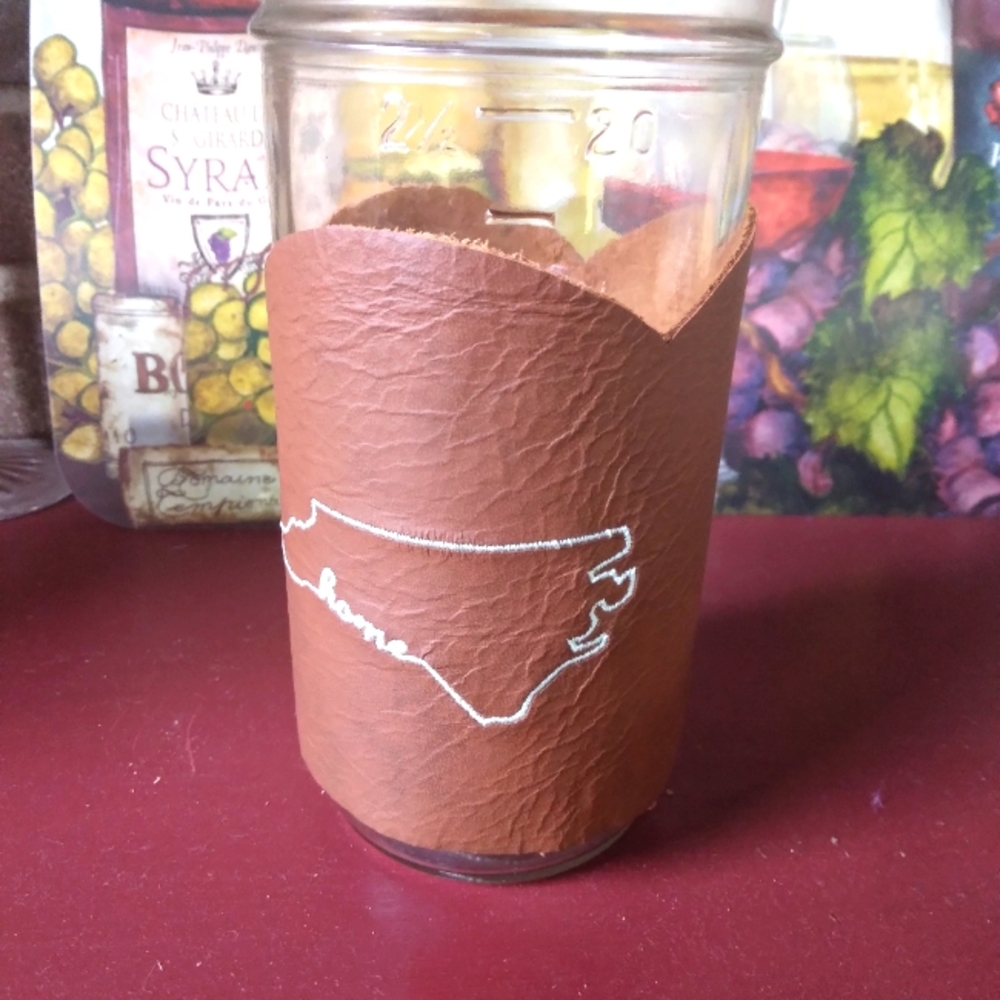 💥 CLOSET CLOSING SALE 💥 Genuine Leather Embroidery Glass/Cup Holder
